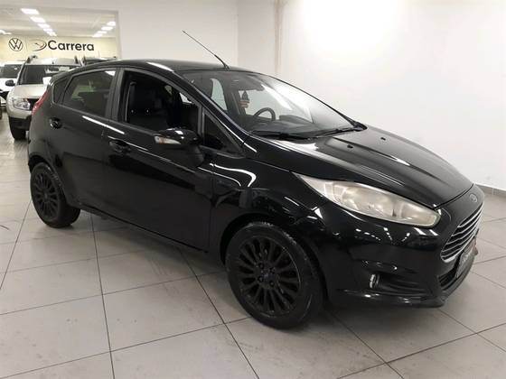 FORD FIESTA 1.6 TITANIUM HATCH 16V FLEX 4P POWERSHIFT FORD FIESTA 1.6 TITANIUM HATCH 16V FLEX 4P POWERSHIFT